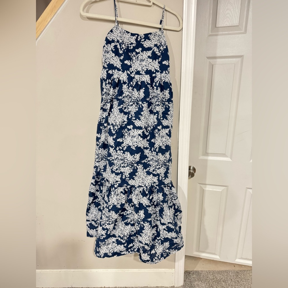 Abercrombie & Fitch Navy and White Floral Maxi Skirt